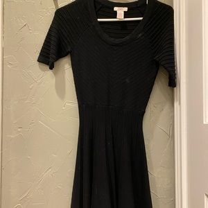black knee length dress